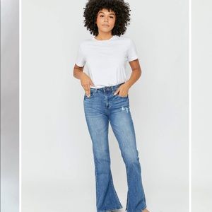 Oliver Logan Russel Flare